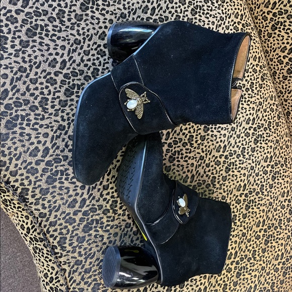 Boutique brand black suede booties with bee and “pearl” detail - Picture 1 of 5